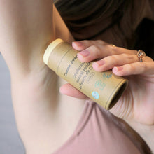 Charger l'image dans la galerie, Déodorant Solide Au Beurre De Cacao - Version 3