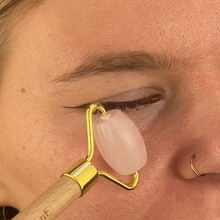 Charger l&#39;image dans la galerie, Rouleau visage en quartz rose
